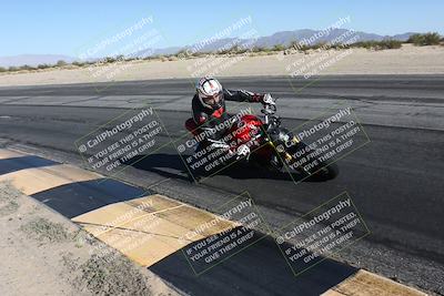media/Dec-01-2025-Moto Forza (Mon) [[2daa91e15f]]/2-Intermediate Group/Session 4 (Turn 10 Inside)/